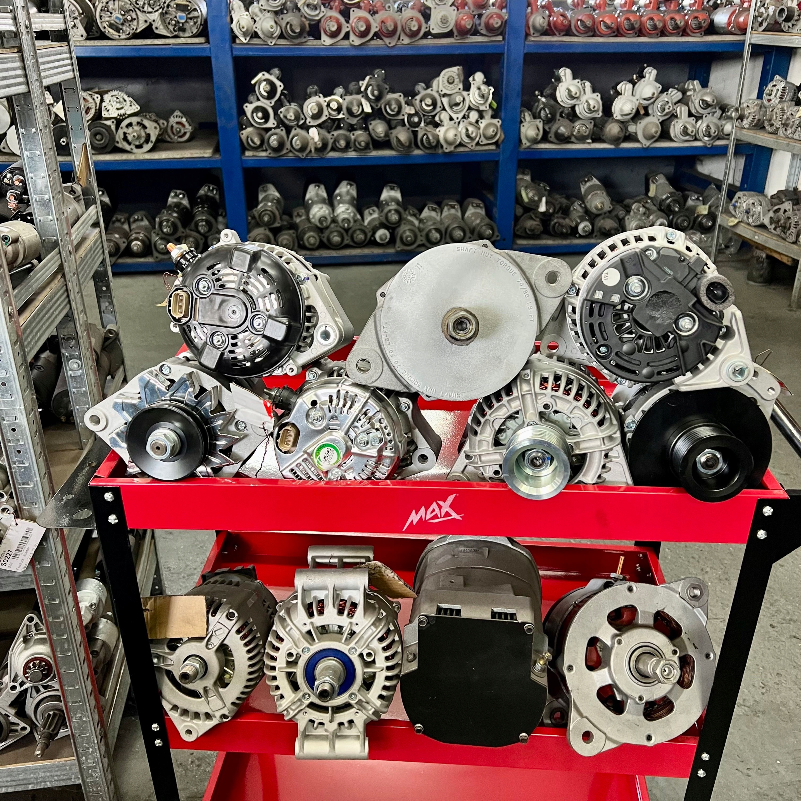 ALTERNATOR JCB CAT KOMATSU YANMAR CATERPILLAR Case John Deere Claas Cummins