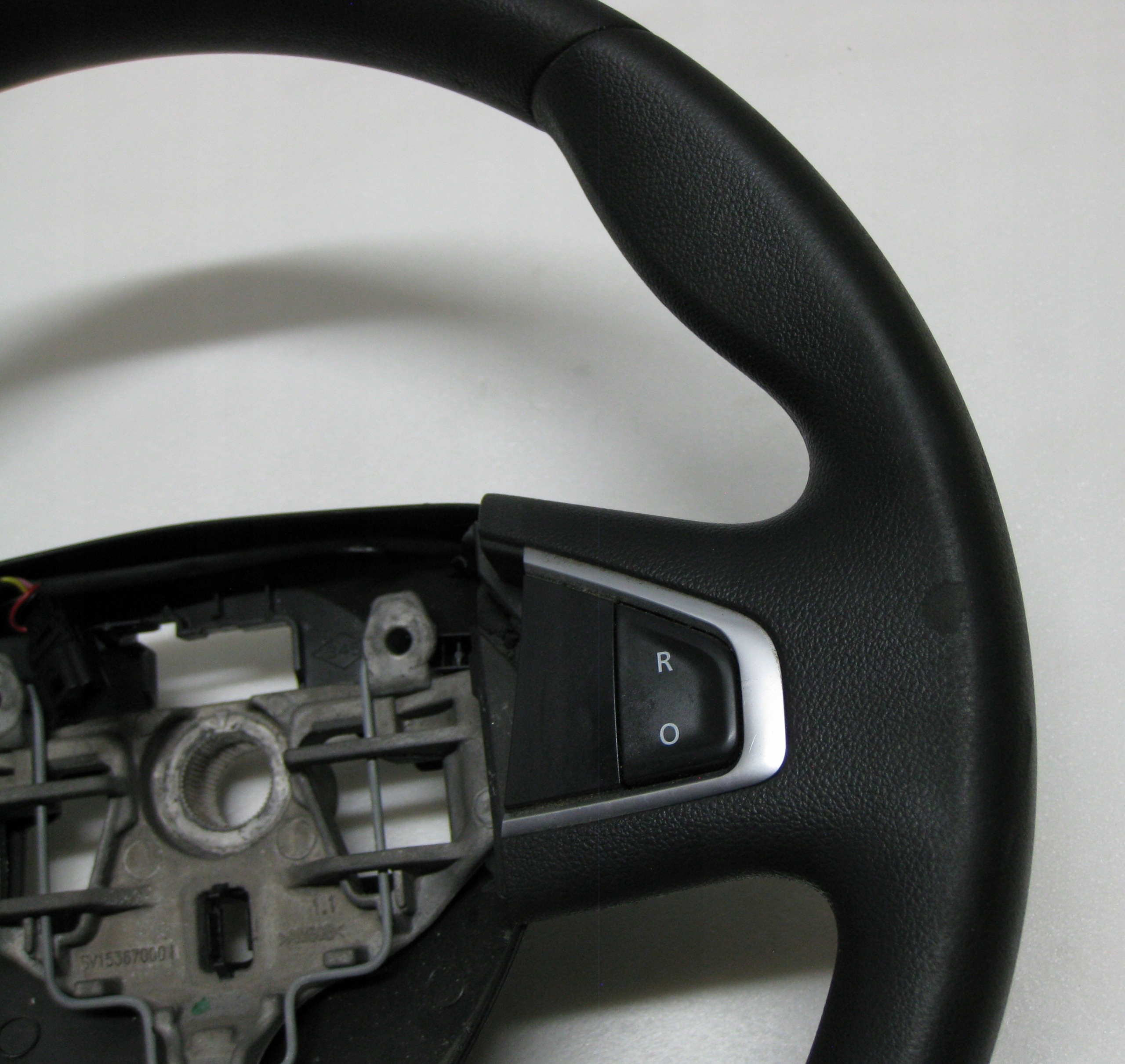 RENAULT MASTER III LIFT volant MULTIFUNKCJA 484005122R