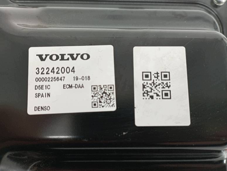 control unit of the engine 32242004 Volvo XC 90 II (2015- )