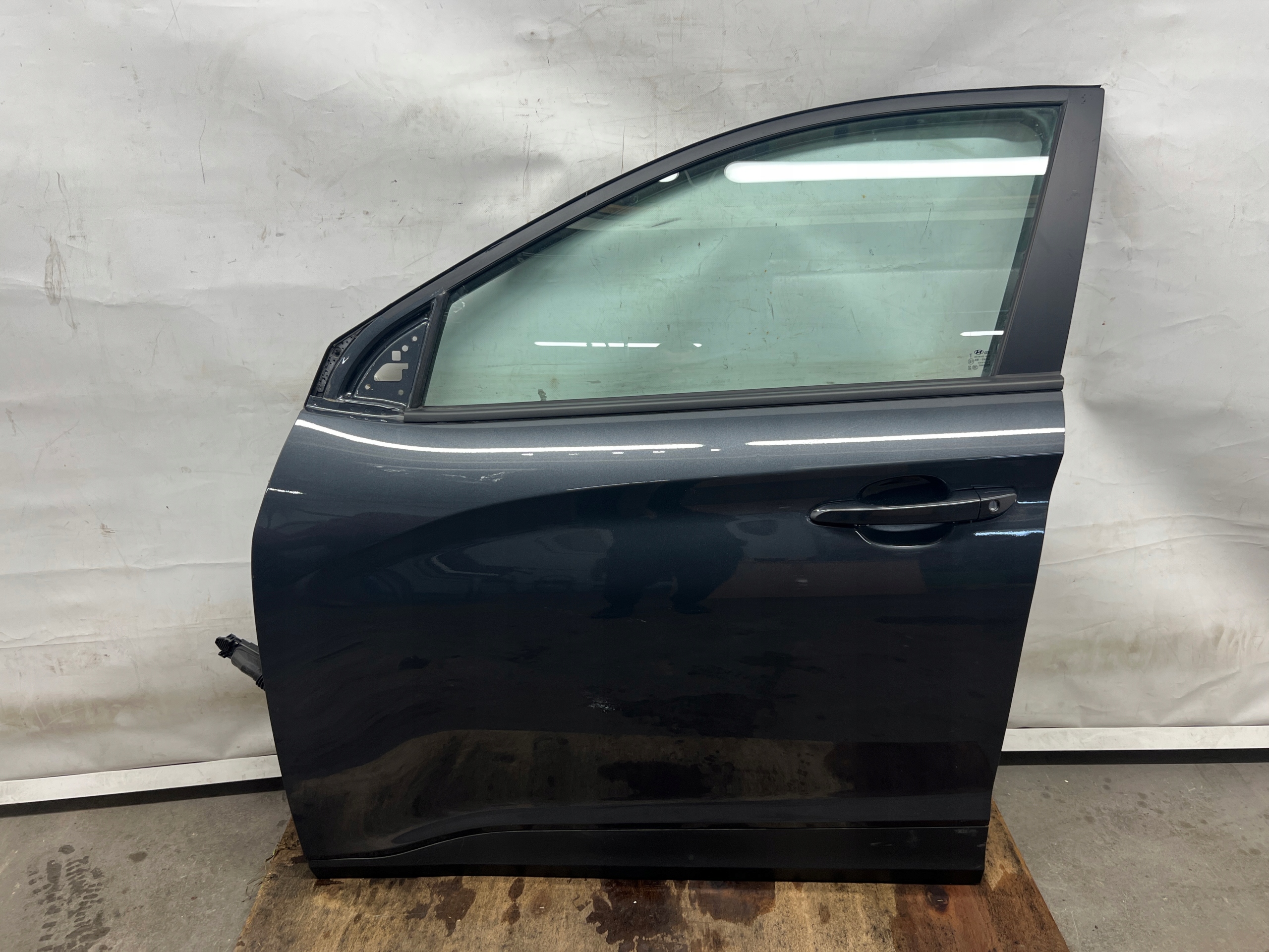 Hyundai Kona drzwi lewy przód lewe przednie