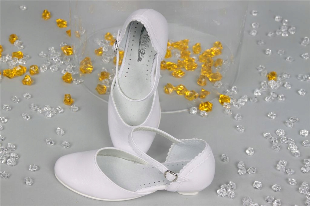 

Buty Komunijne Miko 700 r.39