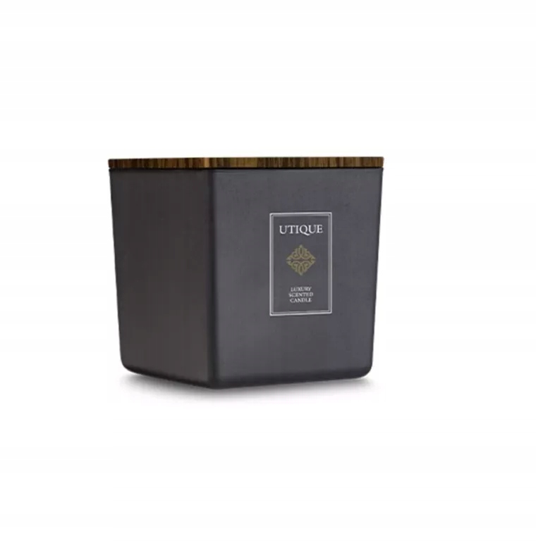LUKSUSOWA ŚWIECZKA ZAPACHOWA UTIQUE GOLD 180G
