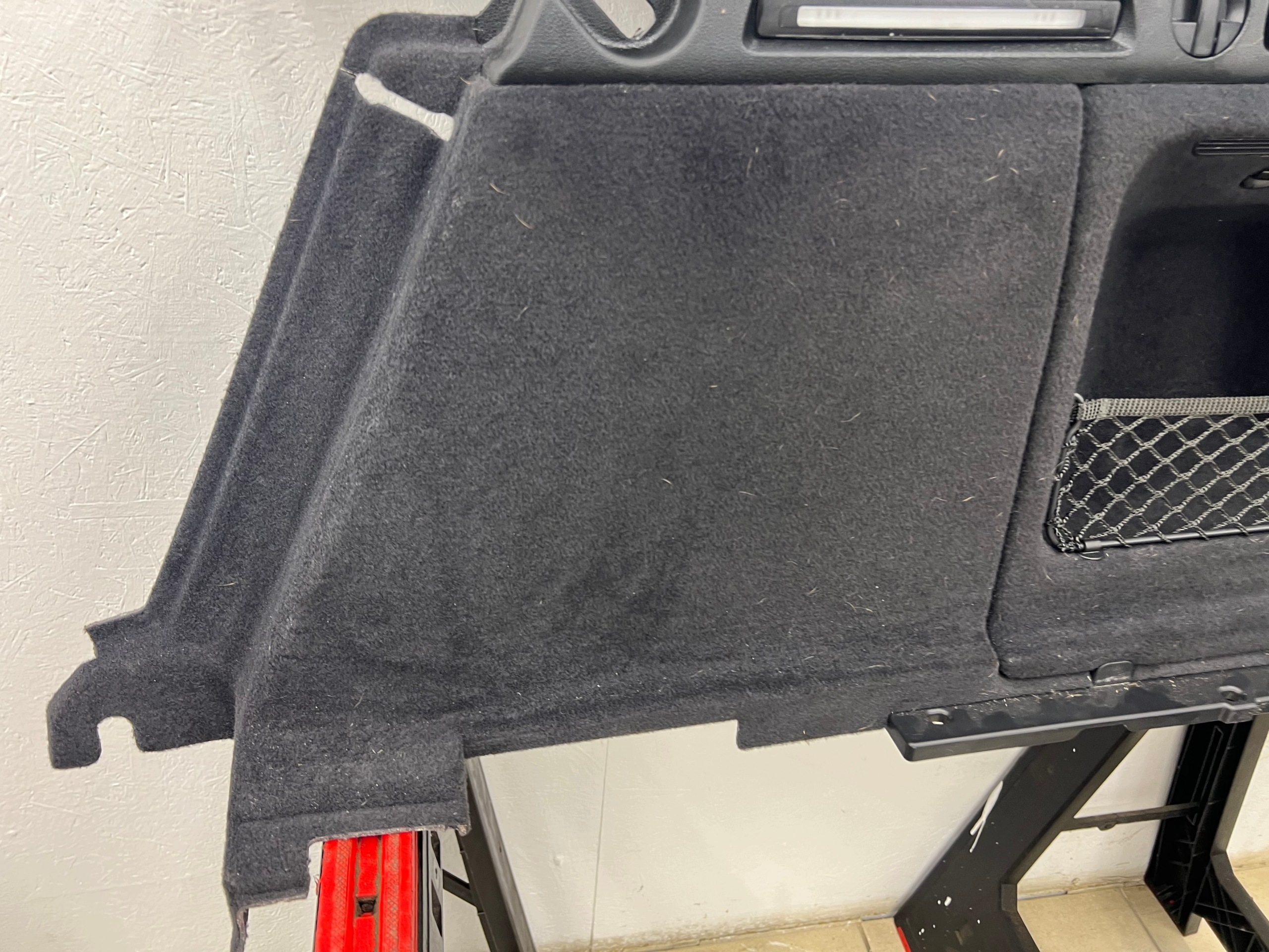 boot upholstery right AUDI A4 B9 Kombi 8W9863880H cover
