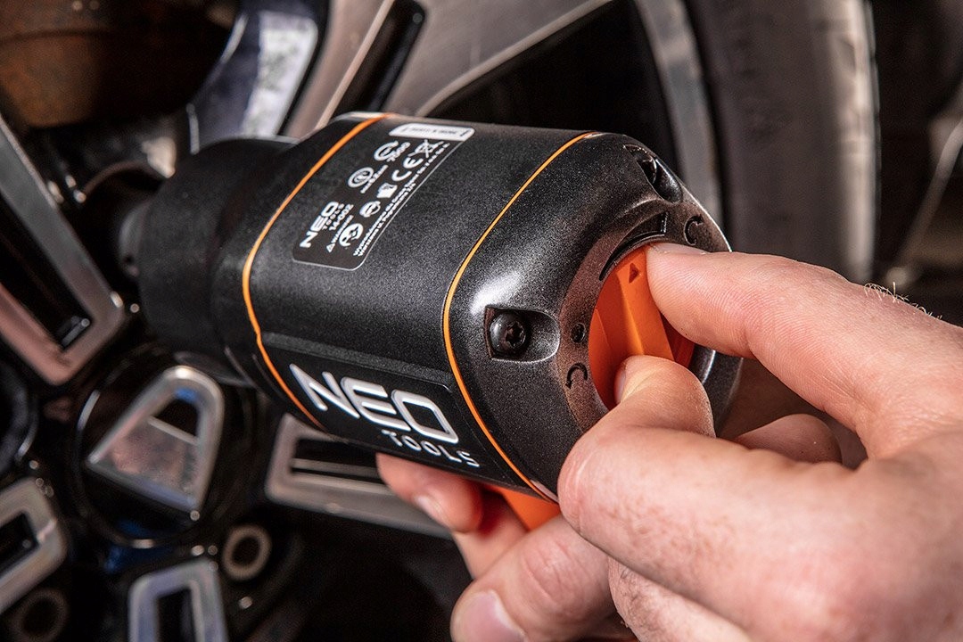 Klucz udarowy NEO Tools 14-002 Kod producenta 14-002