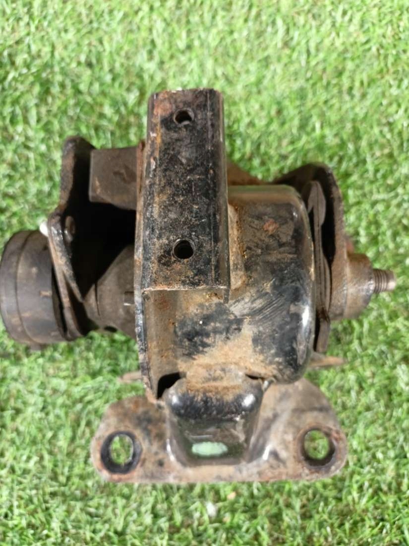 Подушка коробки Mazda CX-9 1 r2009