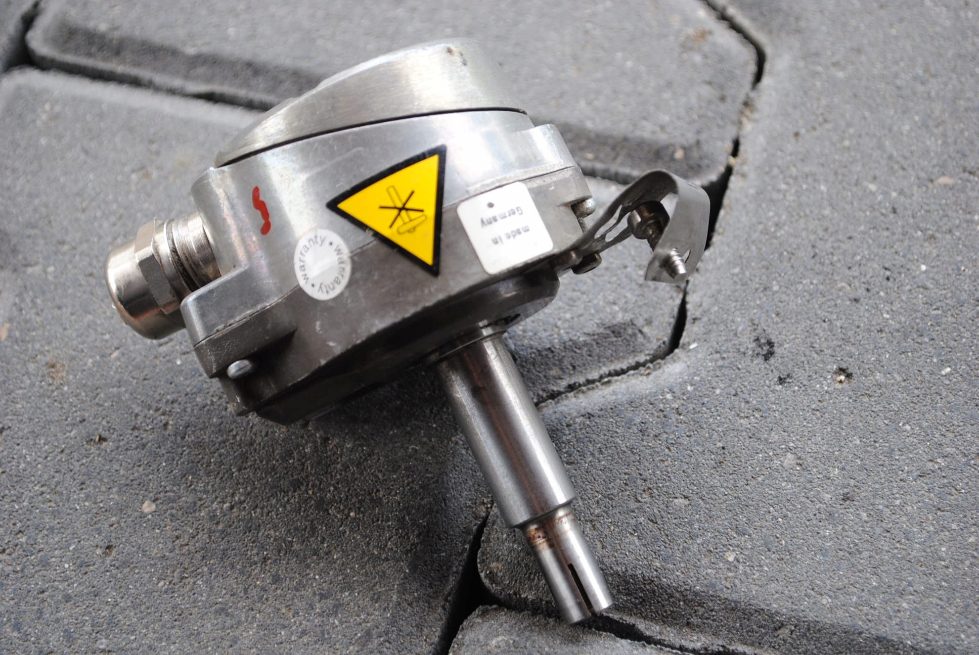 Enkoder firmy SEW EURODRIVE. Typ: ES2T