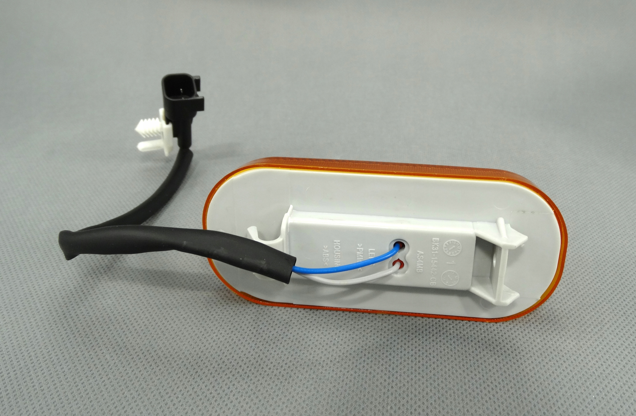 OBRYSOWKA LAMPKA LAMPA OBRYSOWA FORD TRANSIT 2014 Part manufacturer BSG