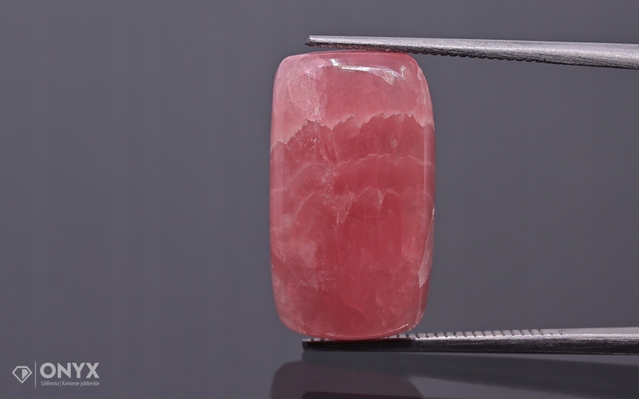 Rodochrozit nízký kabošon cushion 18,5x10,5 mm