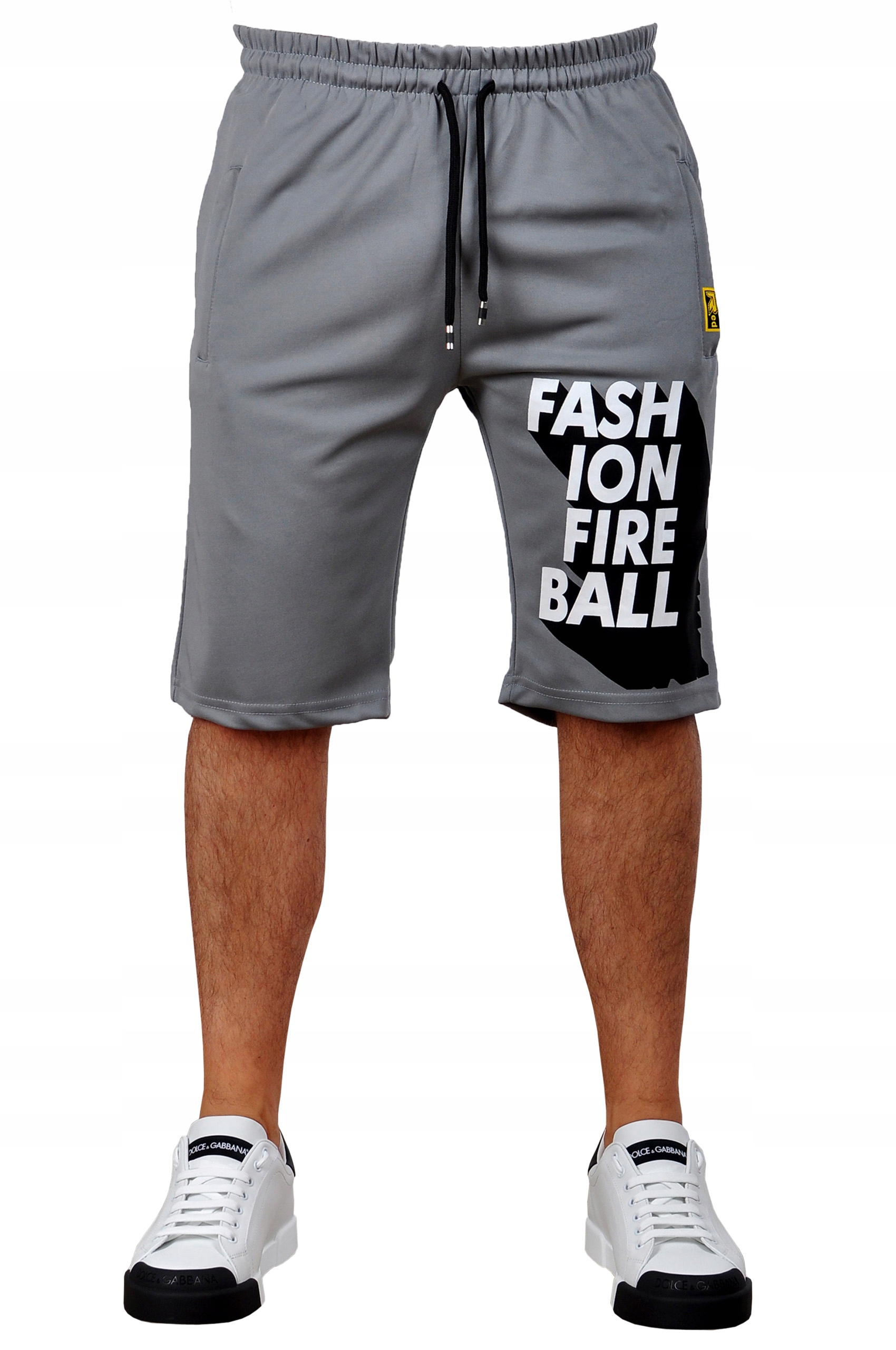 W196 roz. XL KRÓTKIE SPODENKI DRESOWE Cechy dodatkowe brak