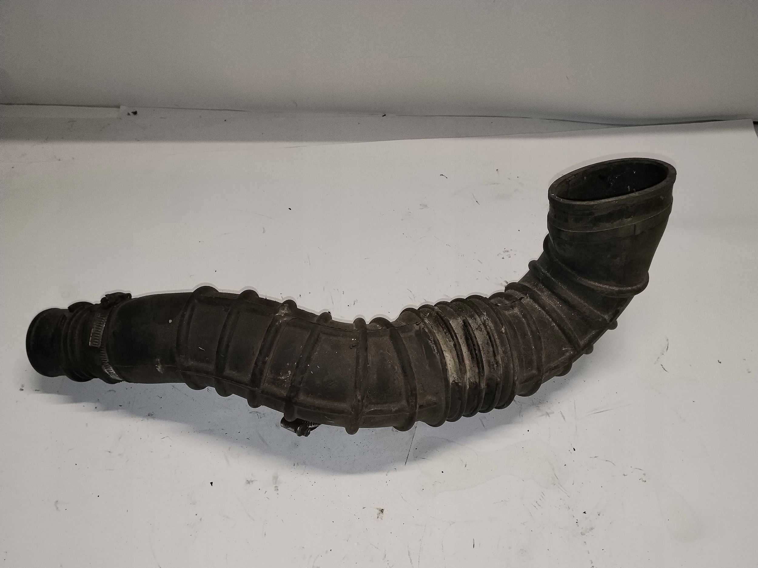Schlauch Rohr intercooler Renault Master II 7700300585