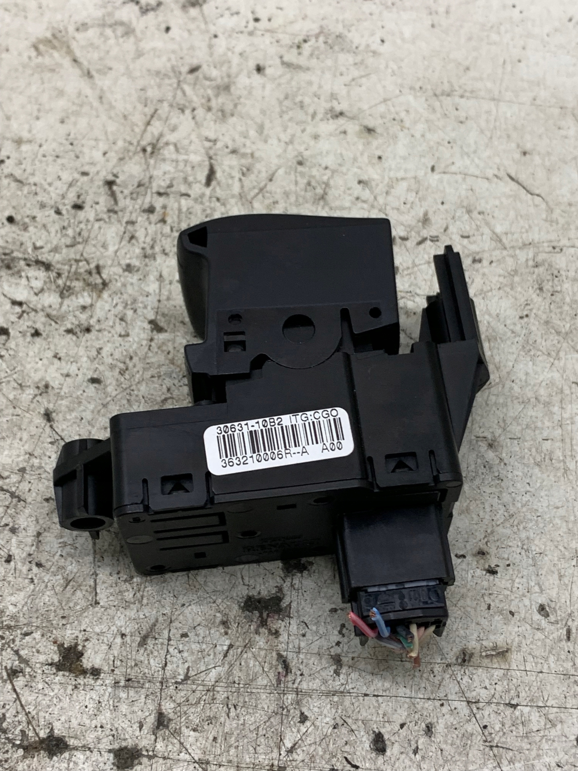 switch button lever electric brake 363210006R RENAULT MEGANE