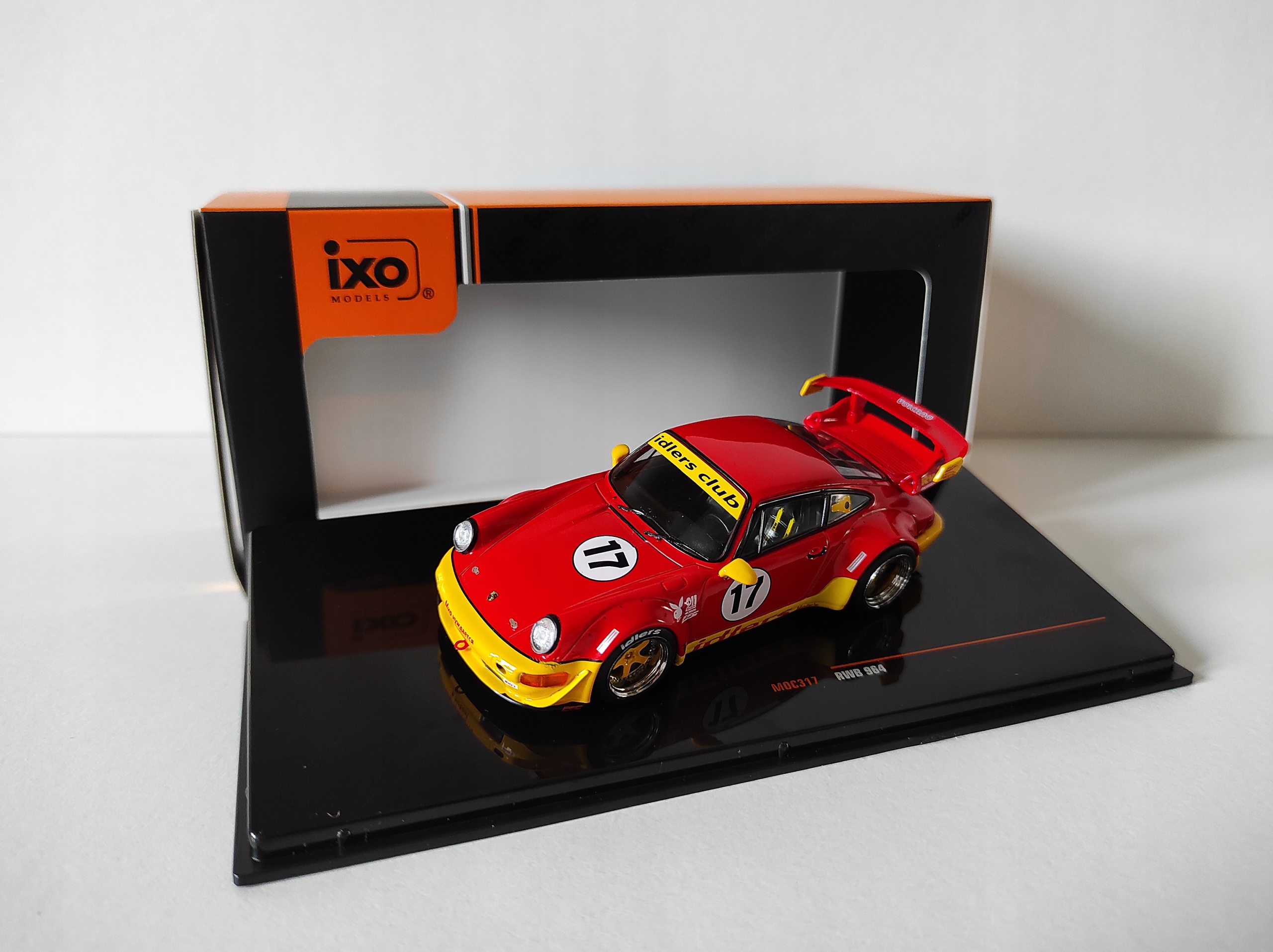 Porsche 911 (964) Rwb Idlers klub 1:43 Ixo