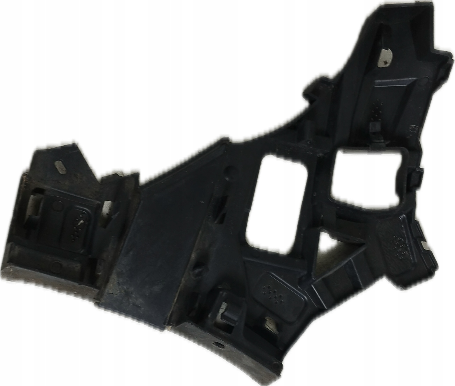 RENAULT MEGANE IV bumper bracket right front 960161731R