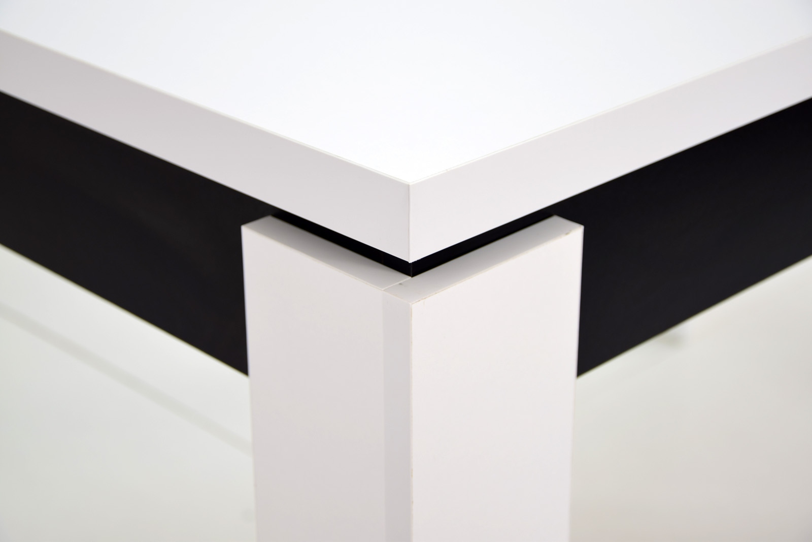 Nowoczesny BIAŁO-CZARNY stół 80x120/160 6 krzeseł Szerokość stołu 80 cm