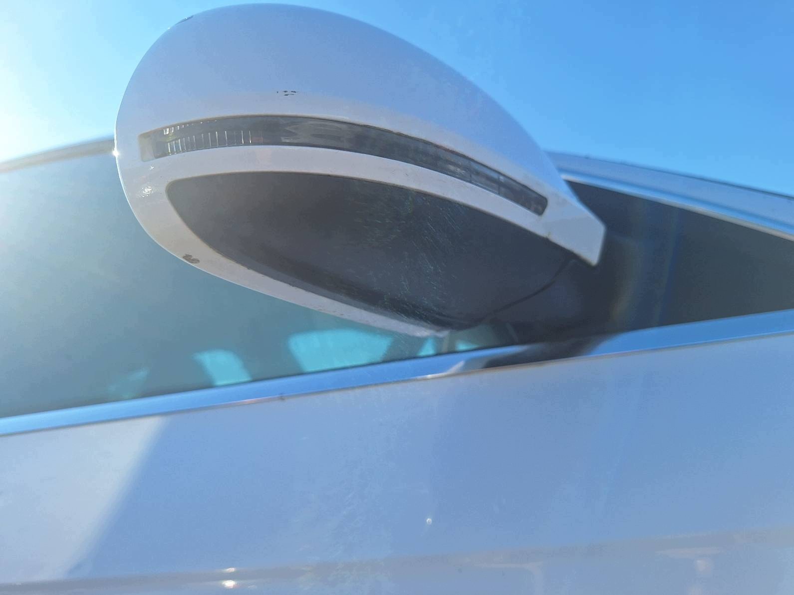 door complete right front + mirror UK AUDI A4 B8 LY9C ID: 240493