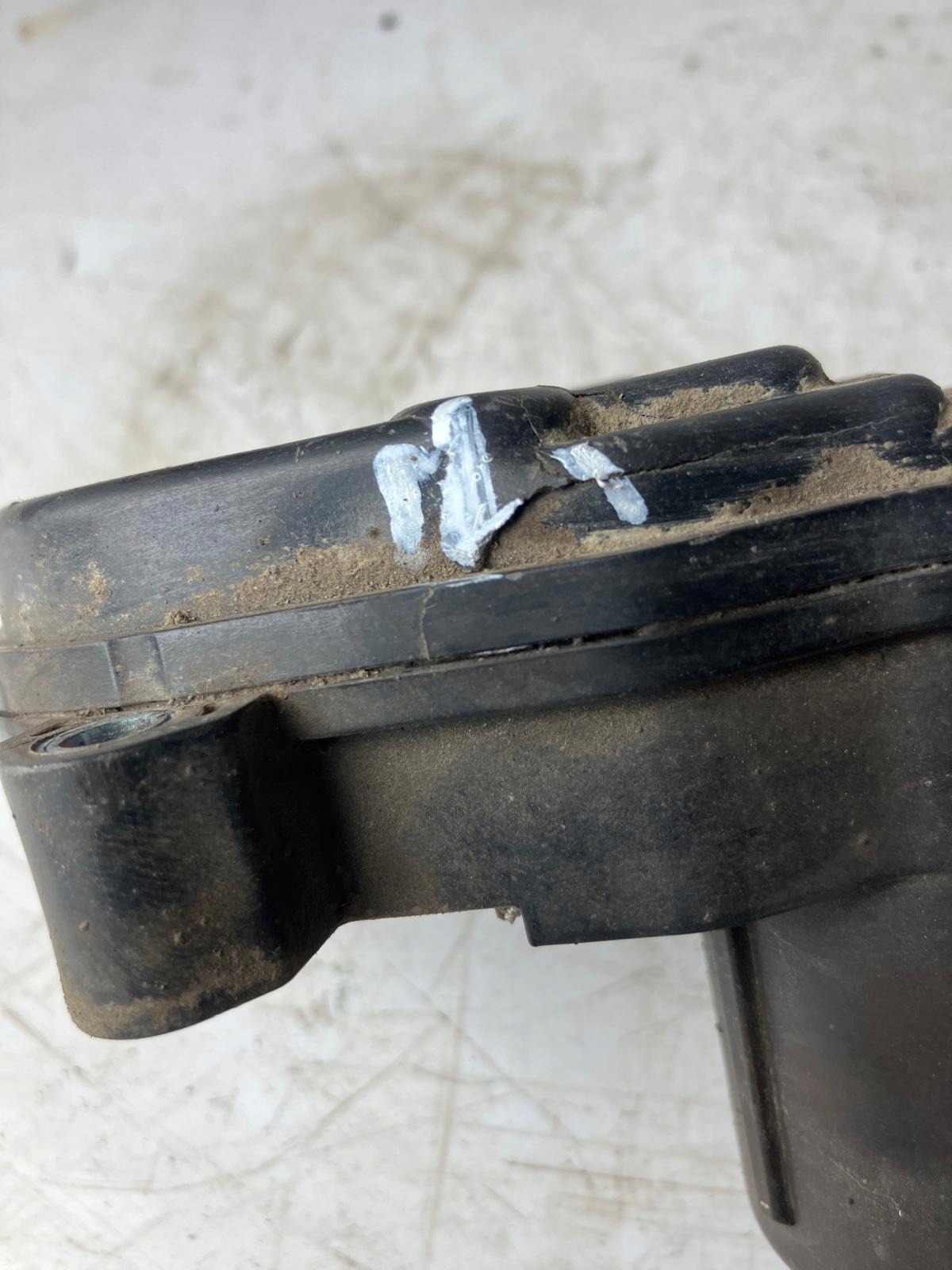 mini motor electric brake left rear part MAZDA CX5 and 2.2 D