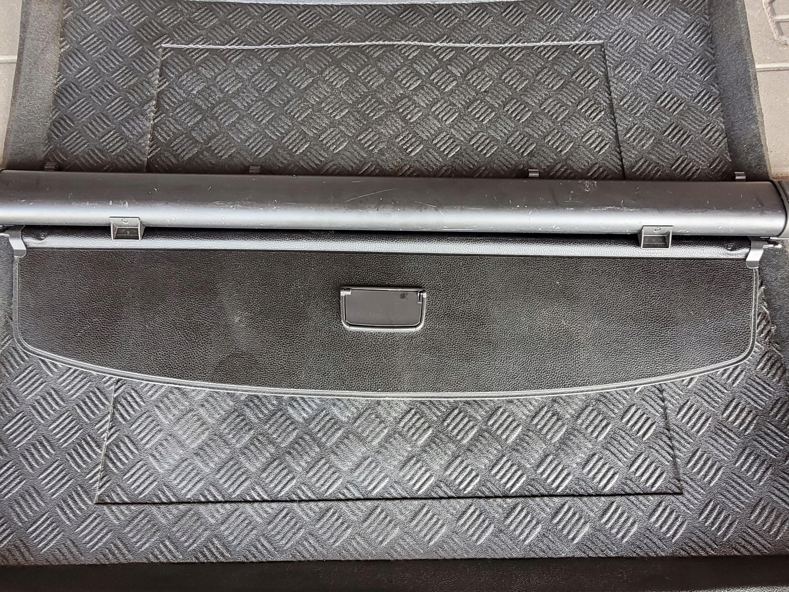 blinds boot VW TOUAREG II 2 7P
