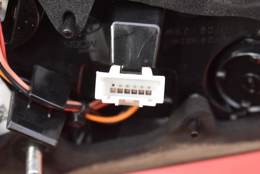 light left rear part rear LED 92409J7050 KIA CEED 3 III 5D HB 18-20