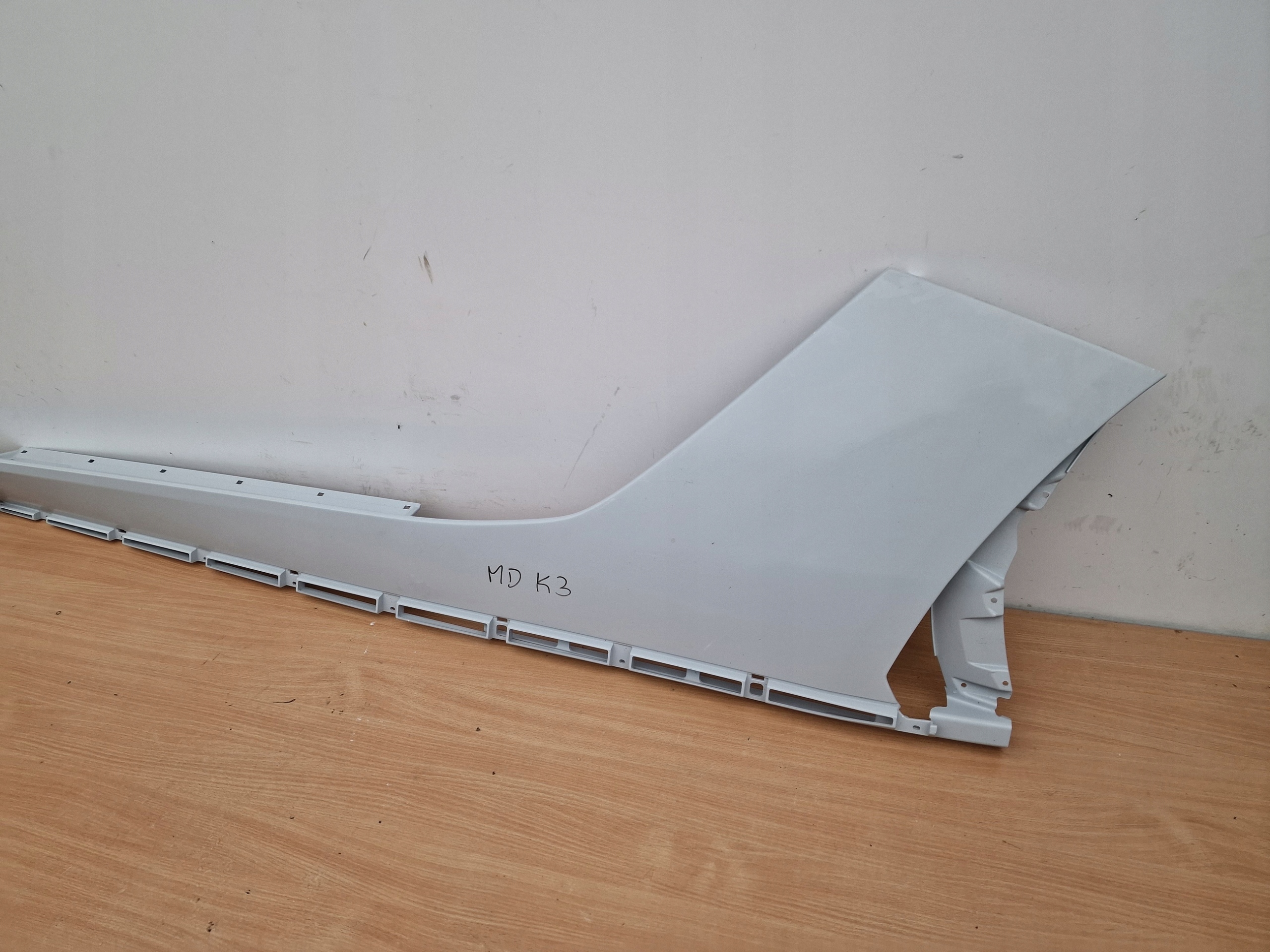 LAMBORGHINI AVENTADOR S left moulding threshold threshold