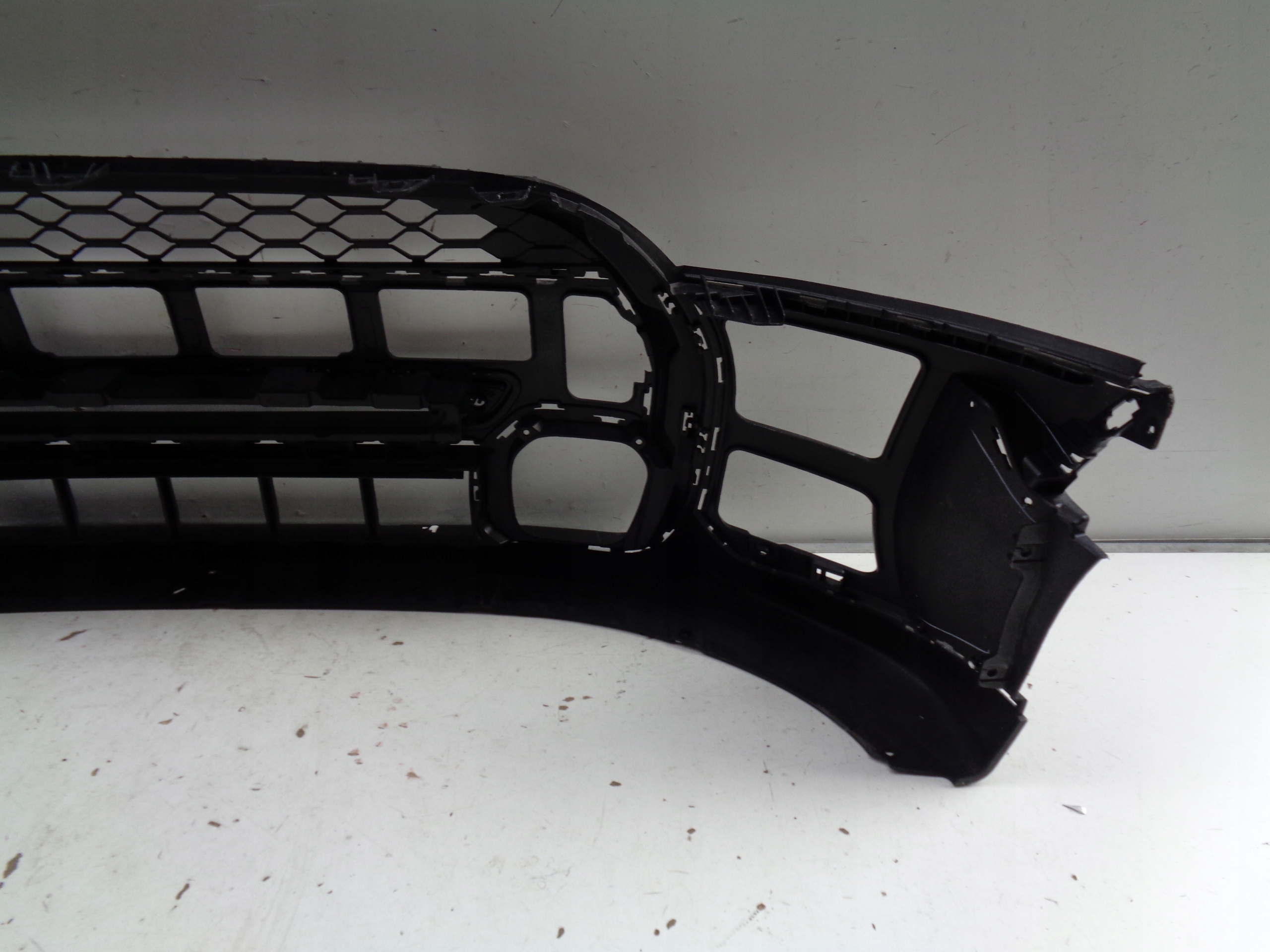 front bumper MINI COOPER ONE S F56 20- LIFT NR 42524