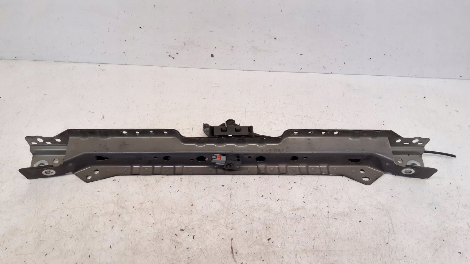 support panel for radiators pillar sider Opel Astra J 2,0 CDTI