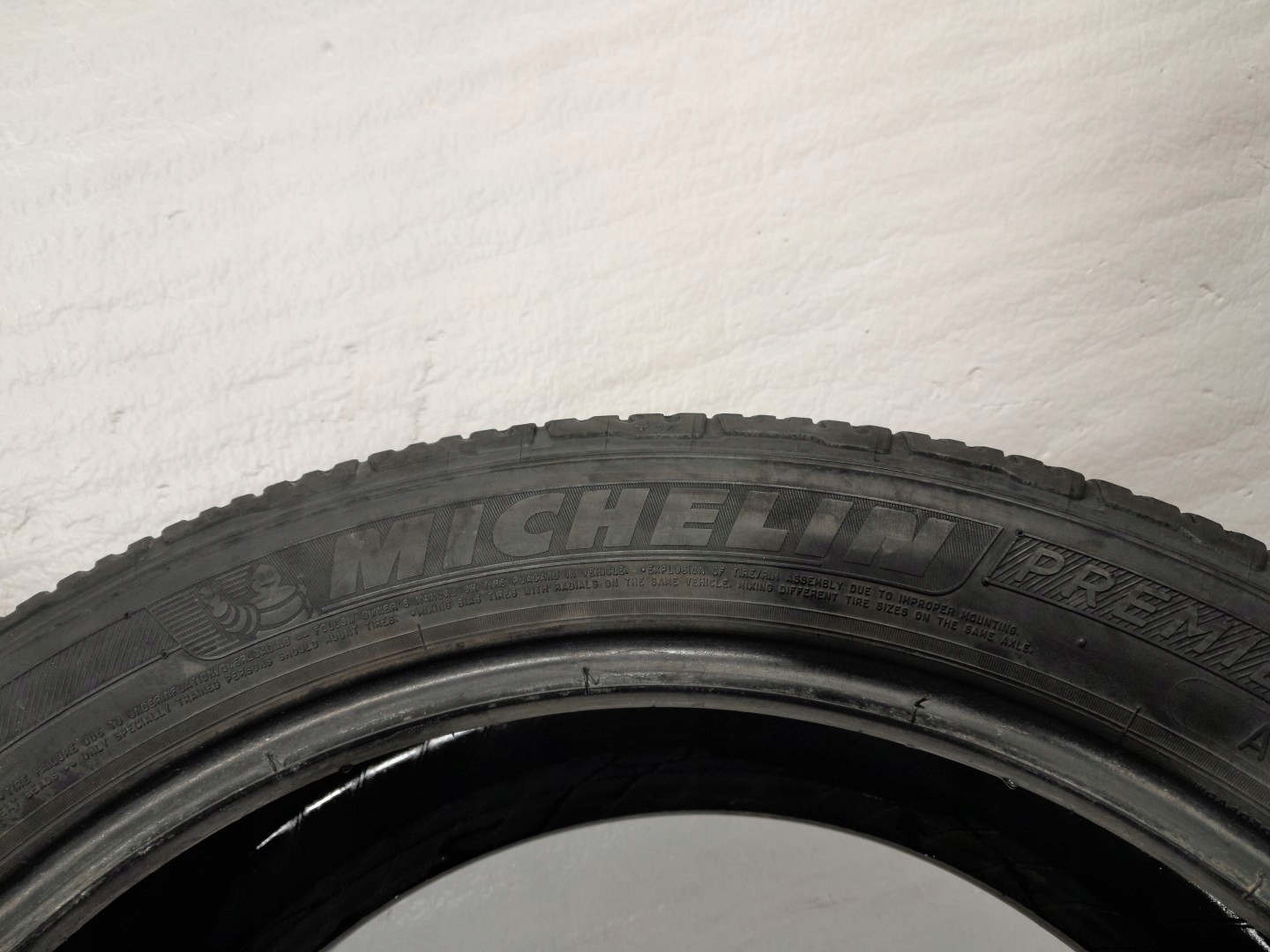 gomma letnia Michelin PREMIER LTX 255/45 R20