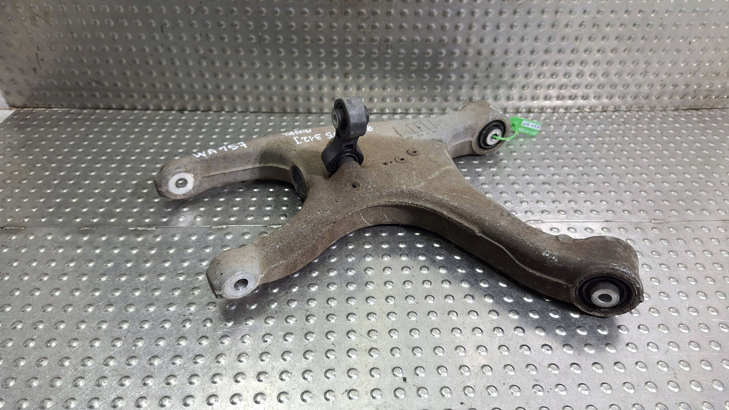 Querlenker rechts heck 8K0505312J AUDI A4 B8 A5 8T A6 C7