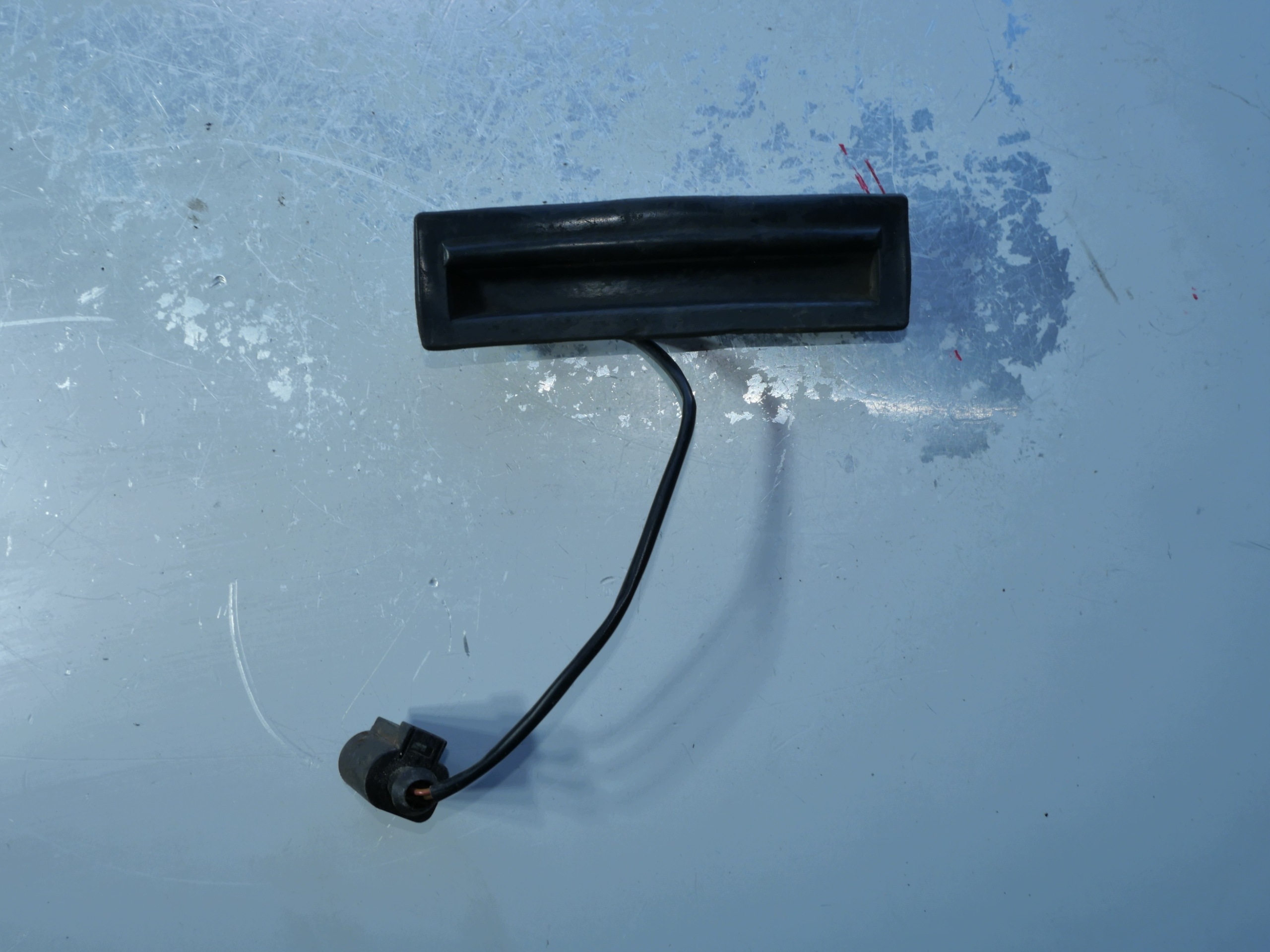 lock bonnet BAGAZNIKAVW PASSAT B5 3B9827566B