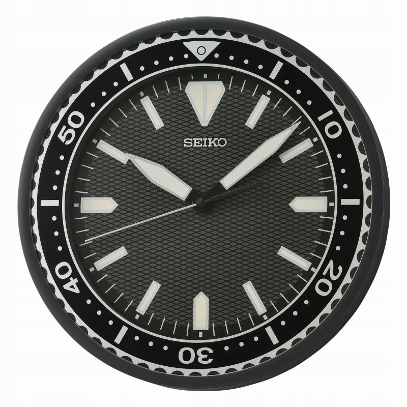 Prehľadné Čierne Japonské Hodiny Seiko QXA791K 30 cm Svietiace Ručičky