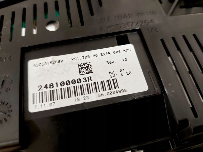 renault LAGUNA 3 III 2.0 16V спидометр часы европа