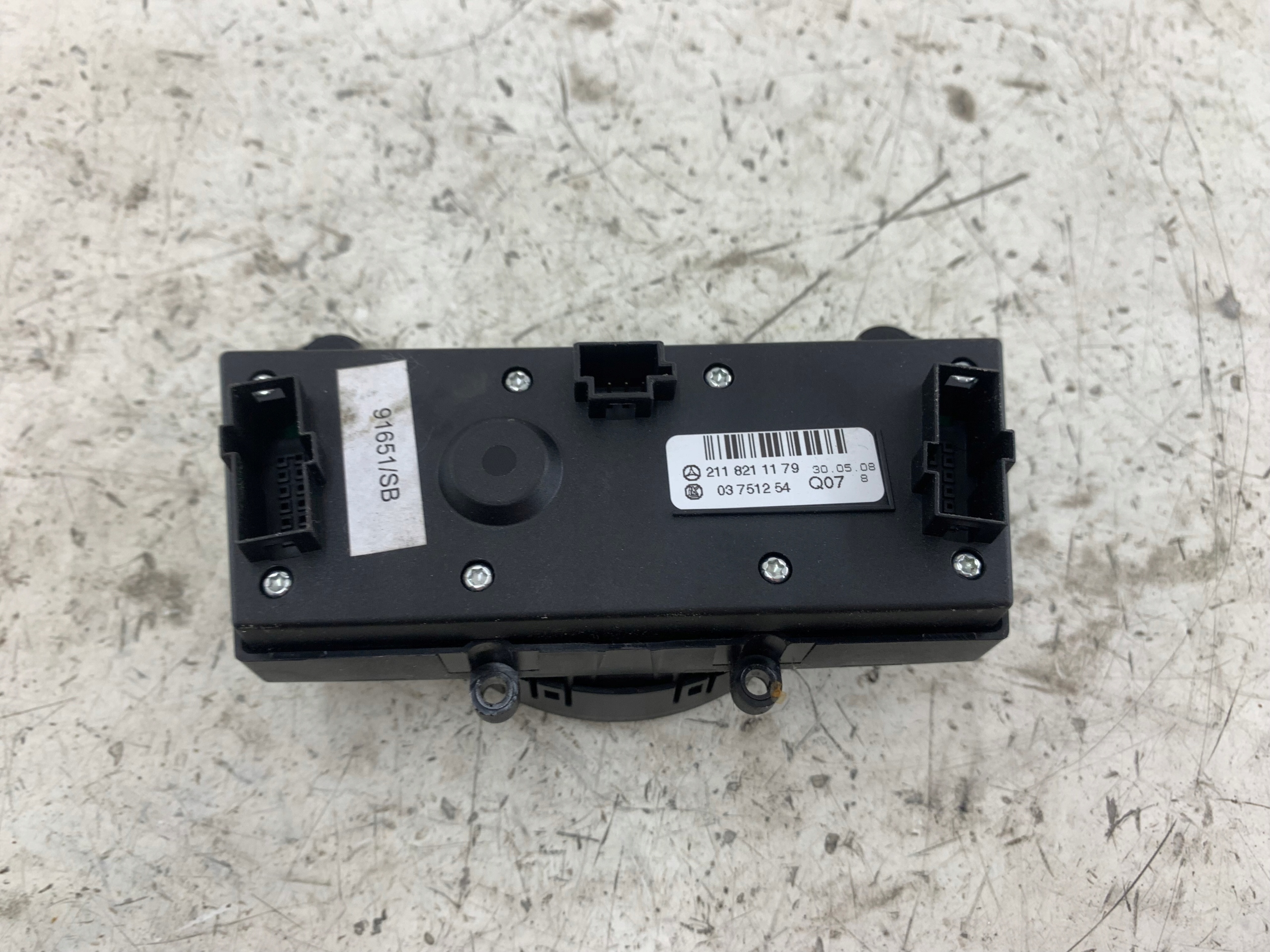 MERCEDES W211 PANEL switch MIKROFONU 2118211179