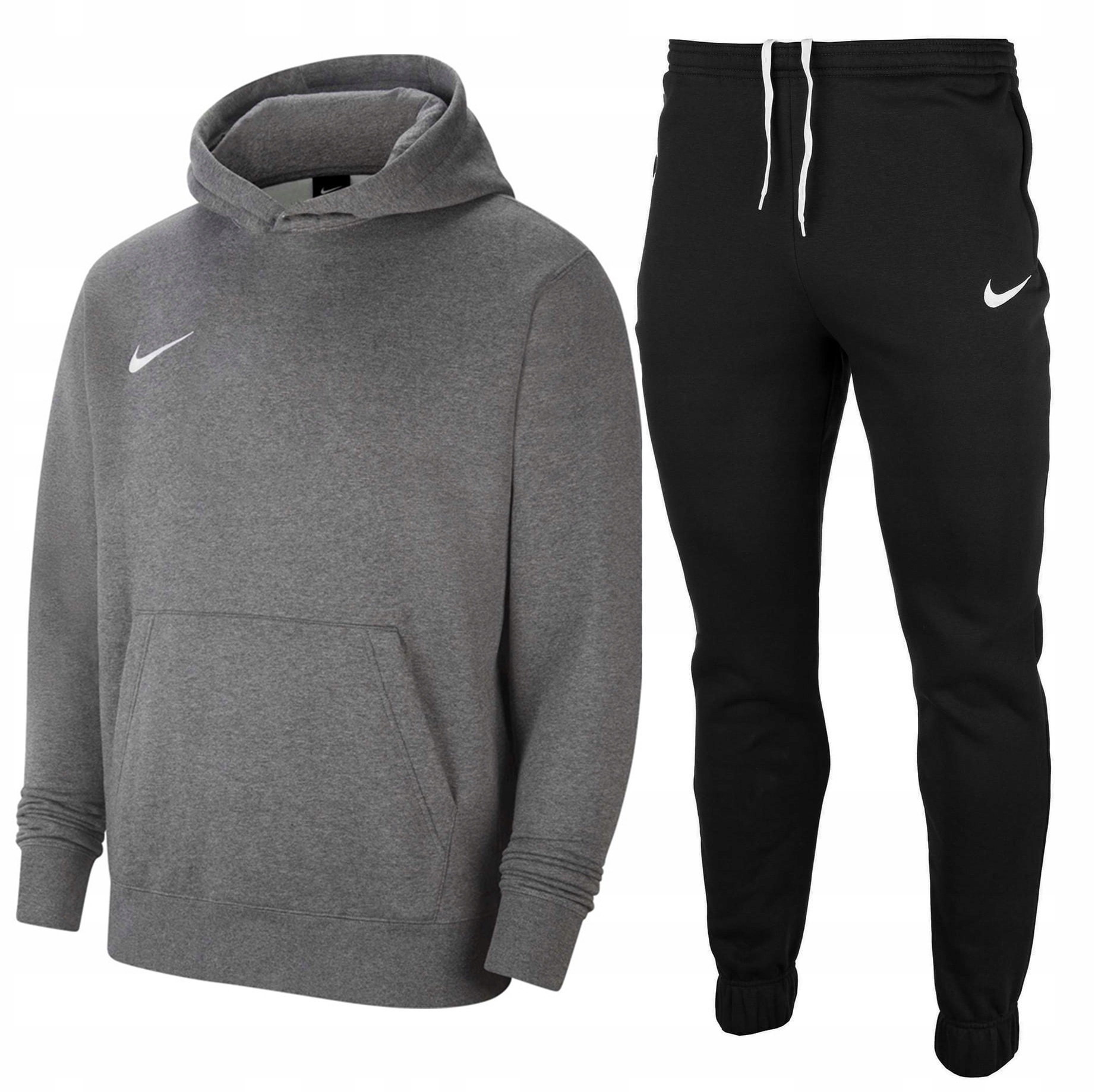 

Dres Nike komplet bawełniany Juniorski 152