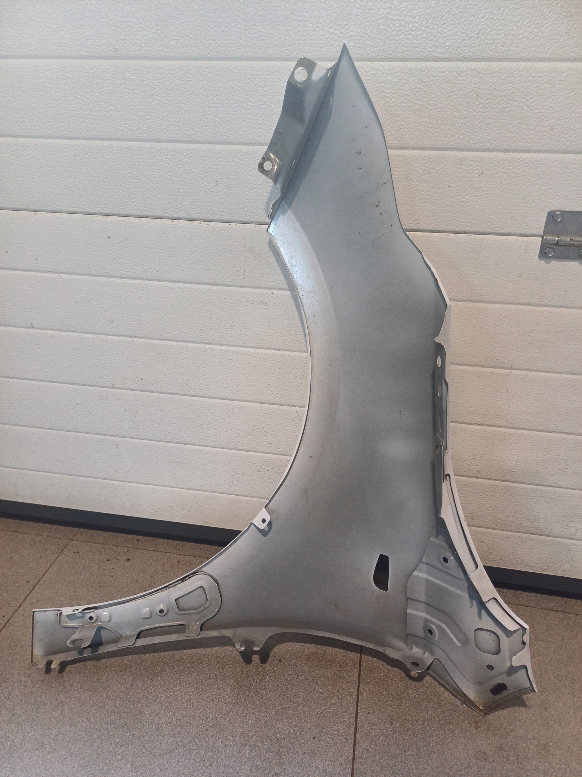 fender right front front KIA CEED III 3 18R