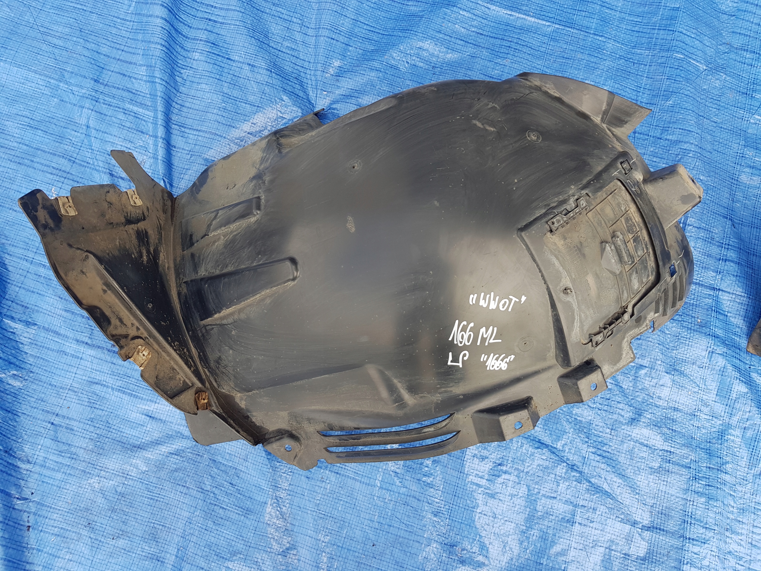 MERCEDES GLE W166 ML mudguard left front front A1668841122 A1668802805