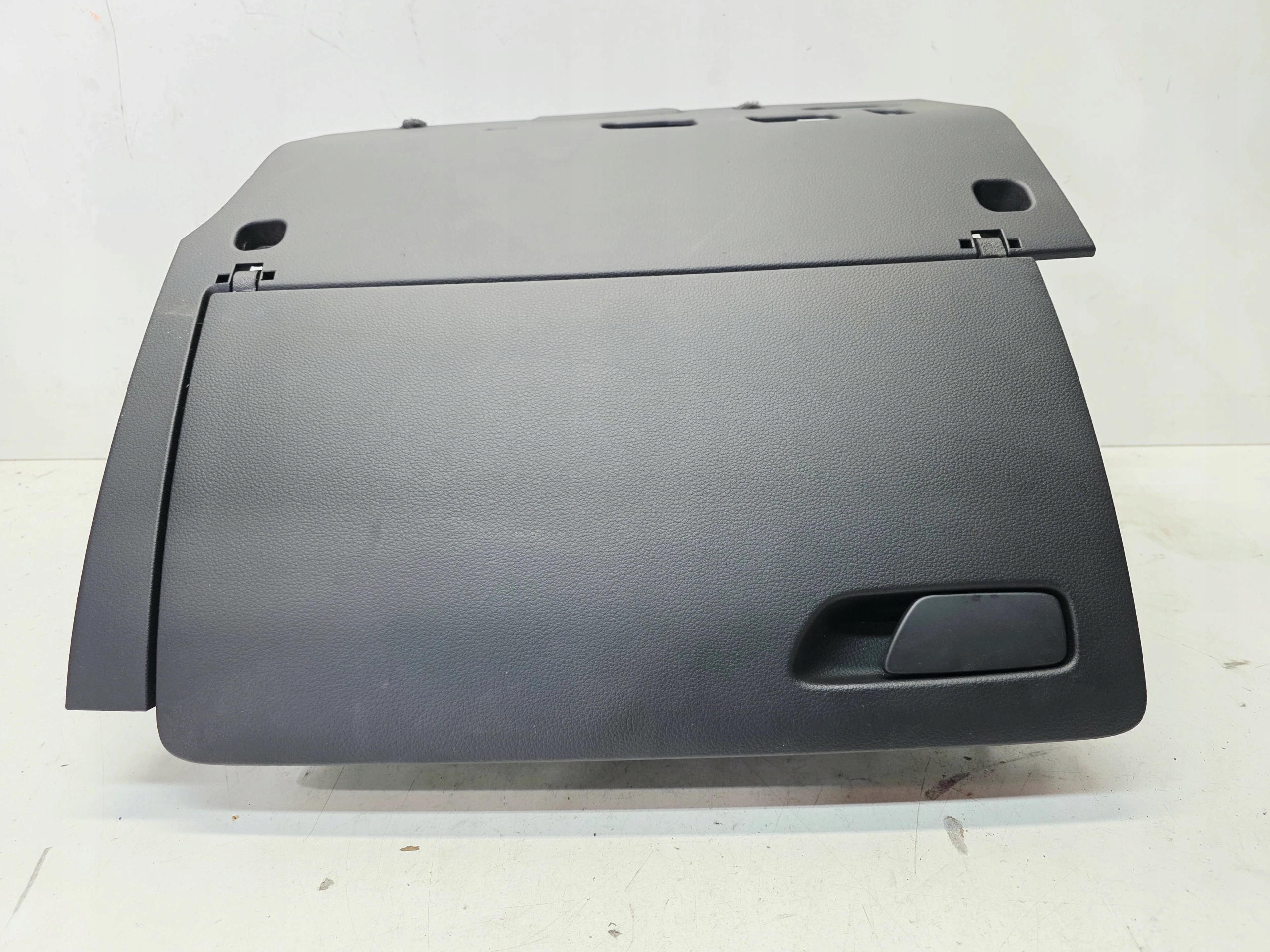 Handschuhfach des Beifahrers AUDI A3 8V 8V1857035