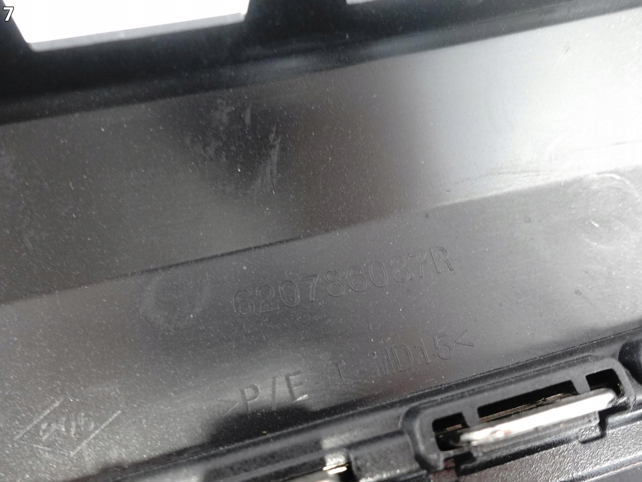 RENAULT MEGANE V 5 E-TECH 23- grill grille moulding cap