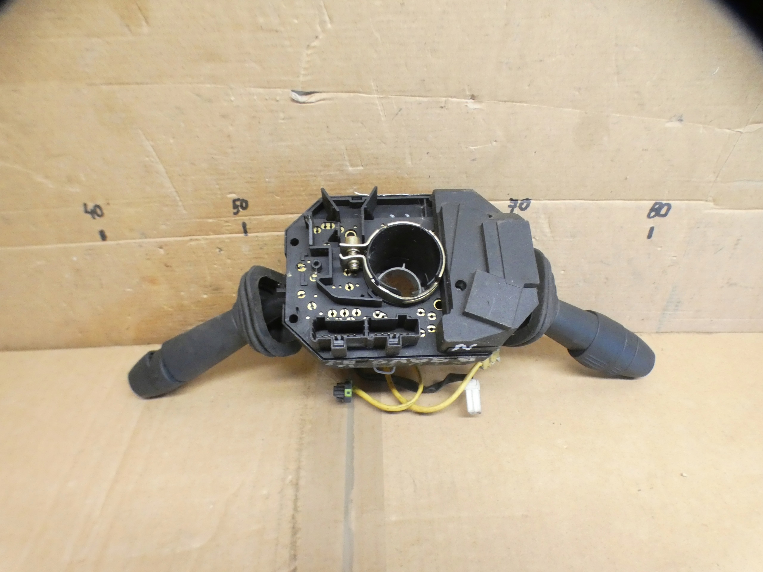 DACIA DUSTER e DEVIO LUCI TERGICRISTALLO TERGI DEVIO LUCI DEVIO 479454698R