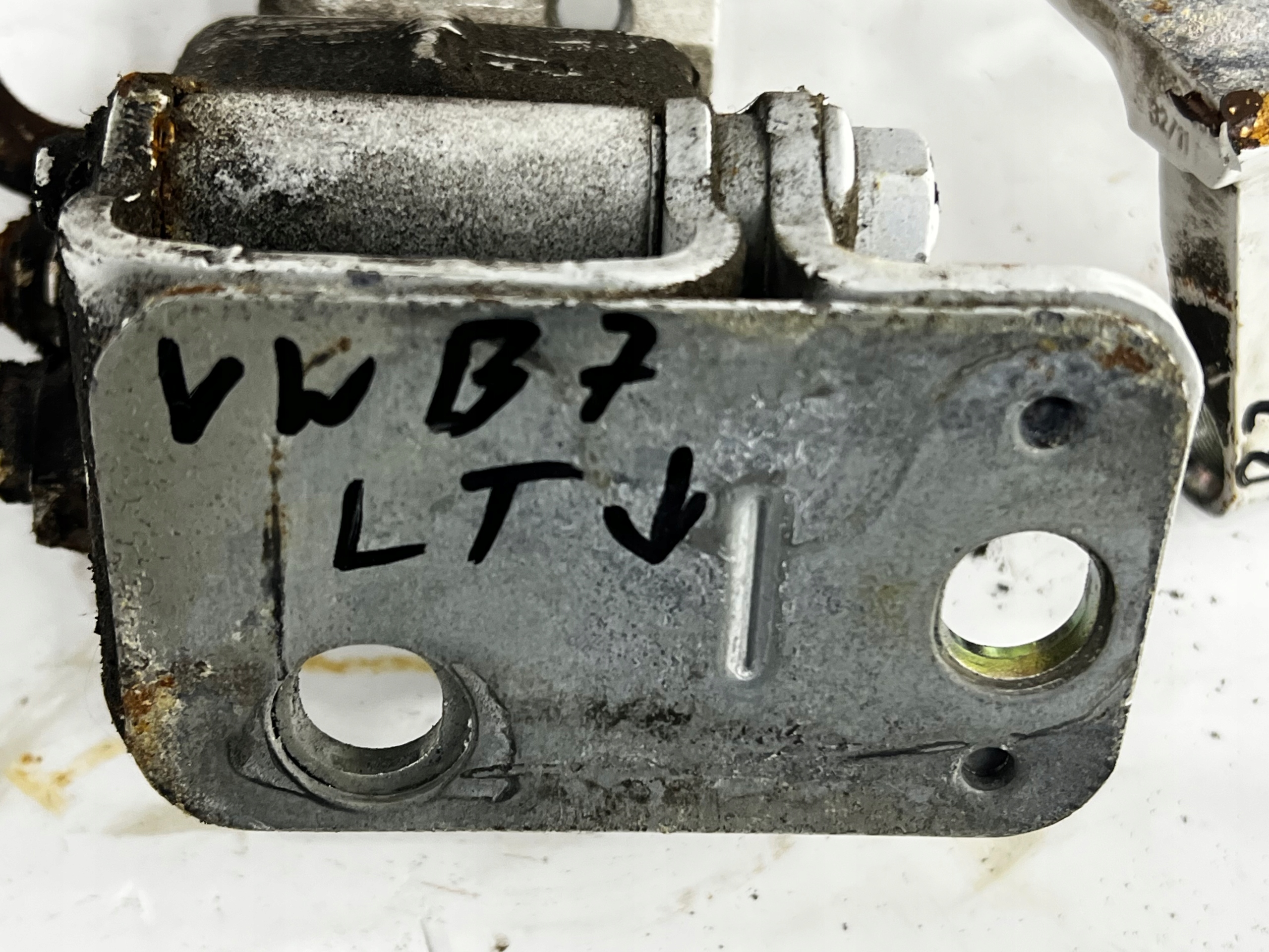 VW PASSAT B7 hinge door DOL + GORA left rear part rear LB9A