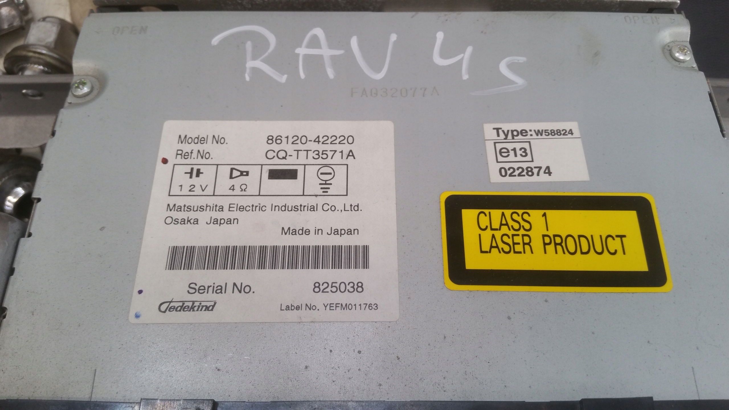 Radio 8612042220 Toyota RAV4