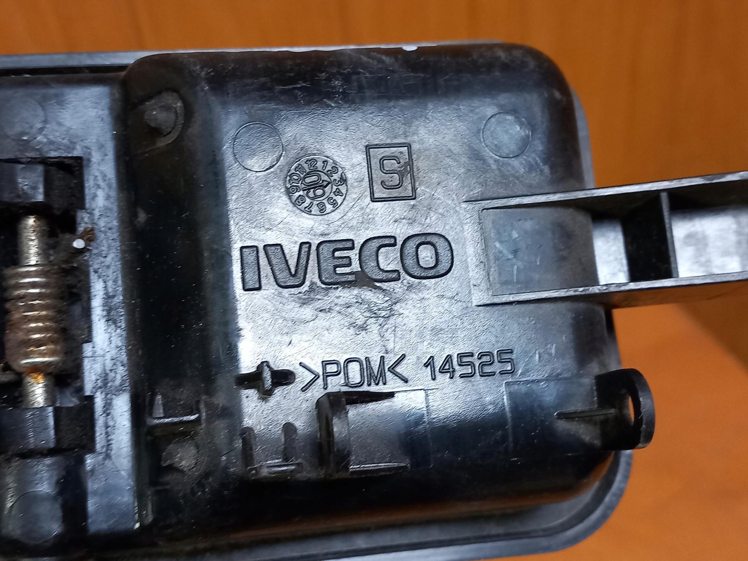 handle inner door right rear part IVECO DAILY IV POM14525 06-12