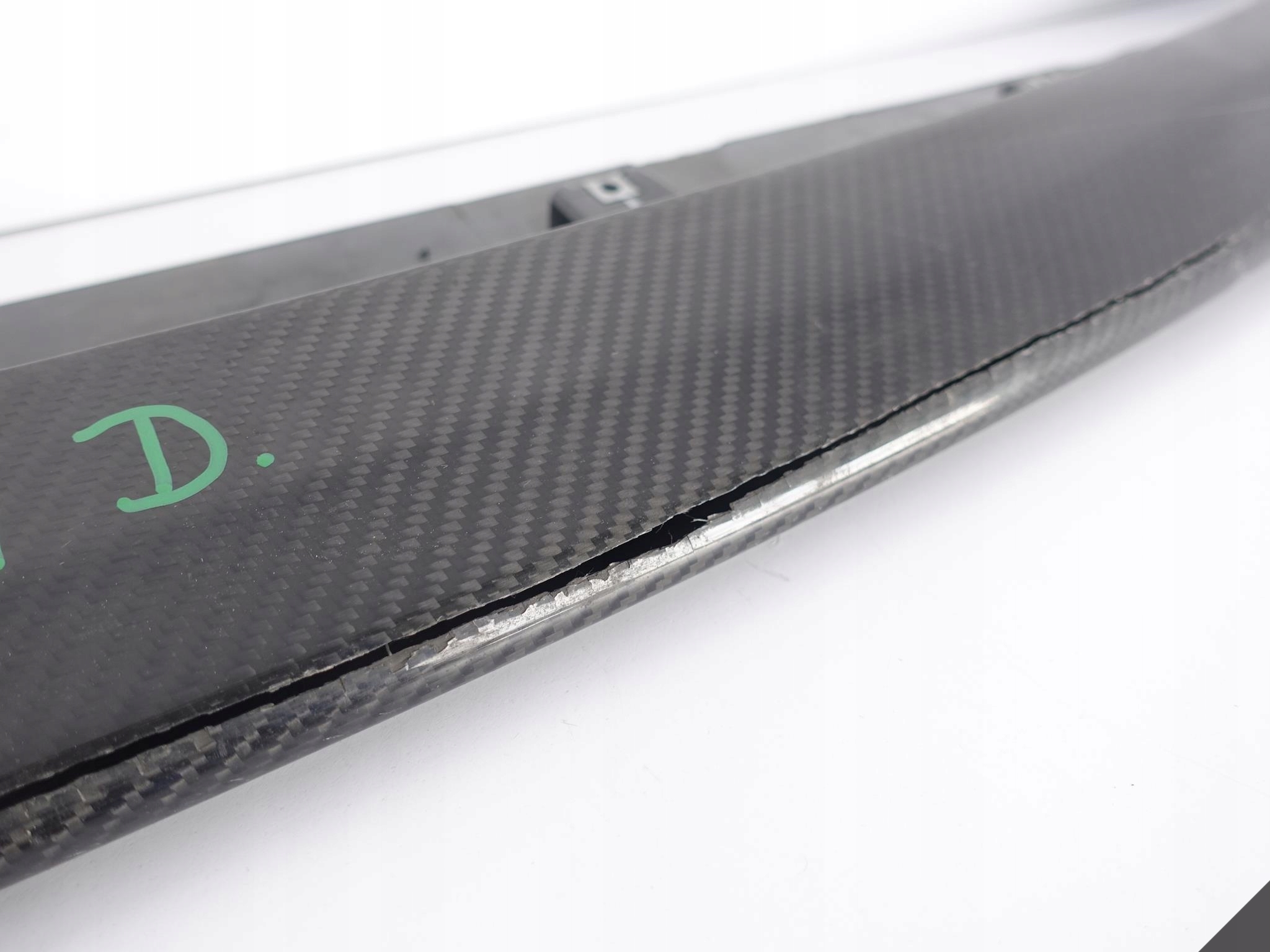 MASERATI LEVANTE TROFEO GTS LIFT CARBON SPOILER