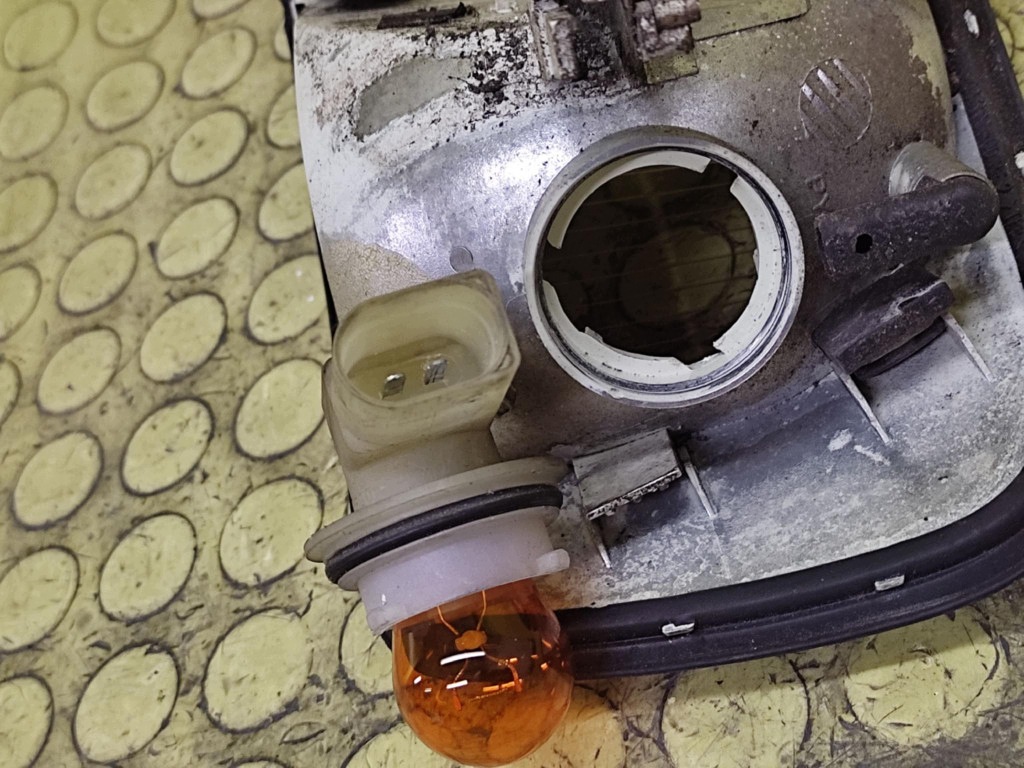 AUDI A3 8L Blinkerleuchte rechts vorne