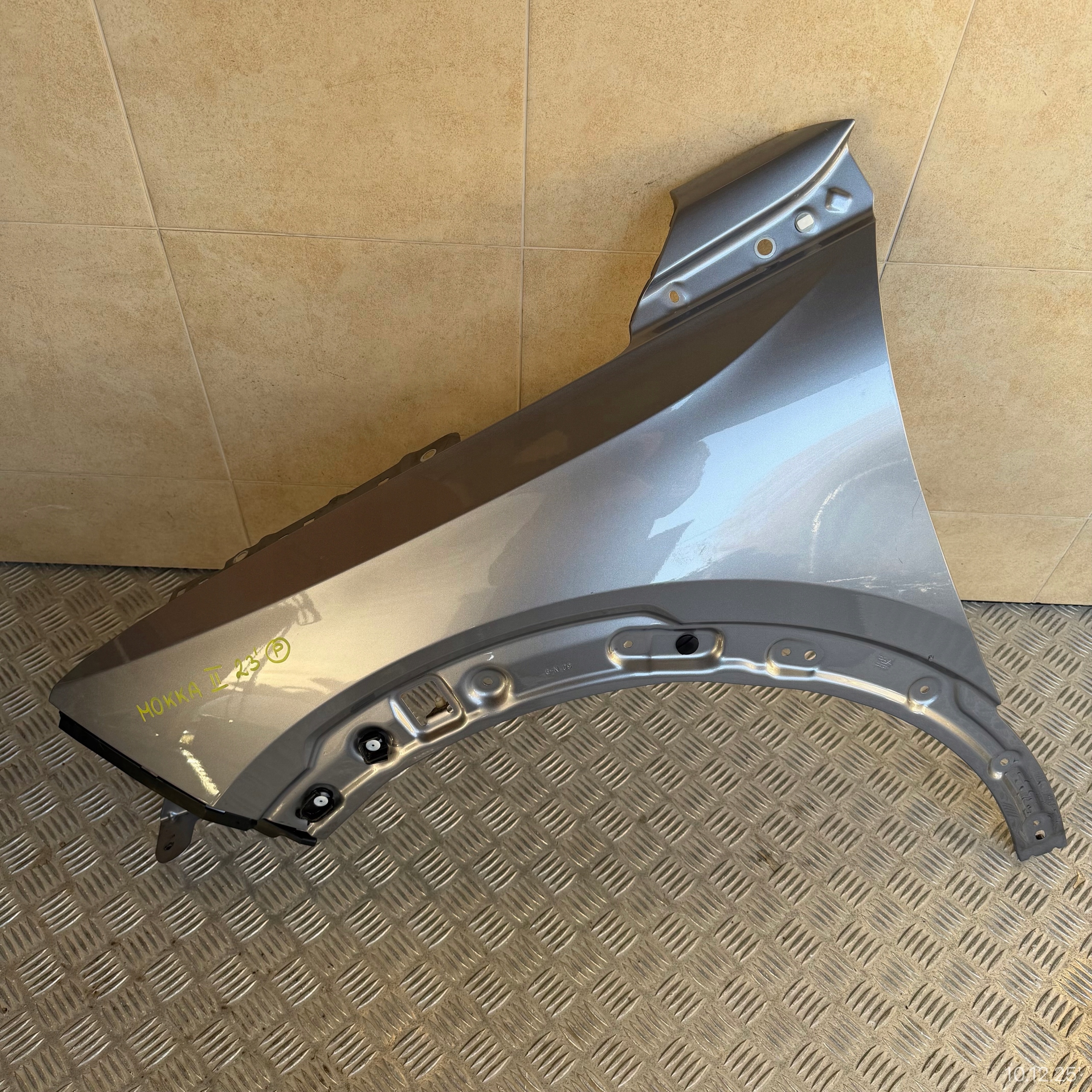 fender front left OPEL MOKKA B II 2023 ROK
