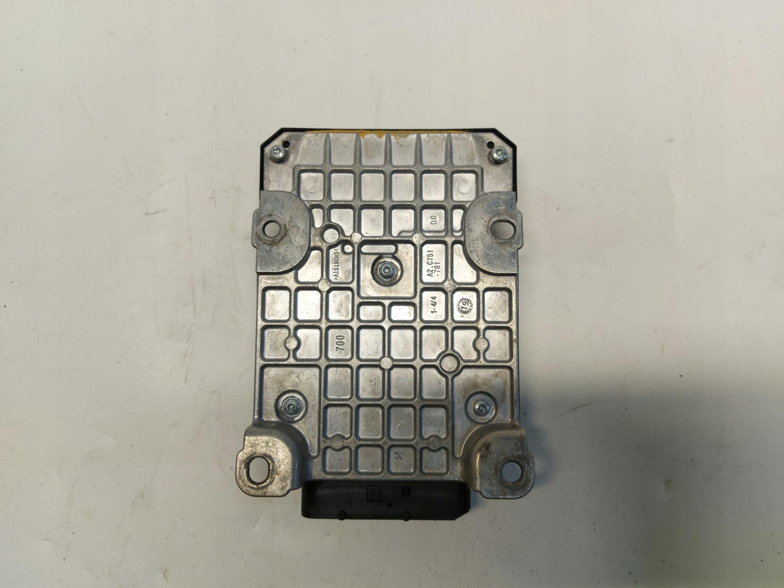 Audi A6 C8 4K9 Allroad Kombi 4K Moduł sterownik zawieszenia 4K0907777CA Typ samochodu Samochody osobowe