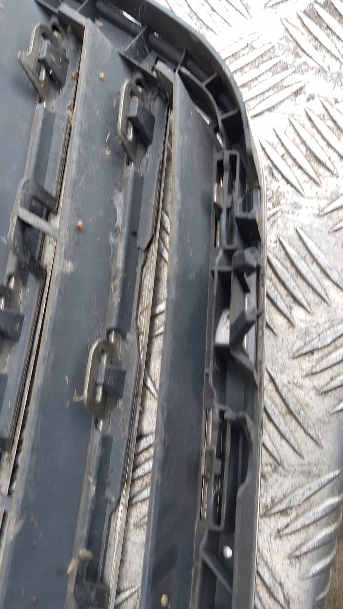 MERCEDES W212 grill grille radiator