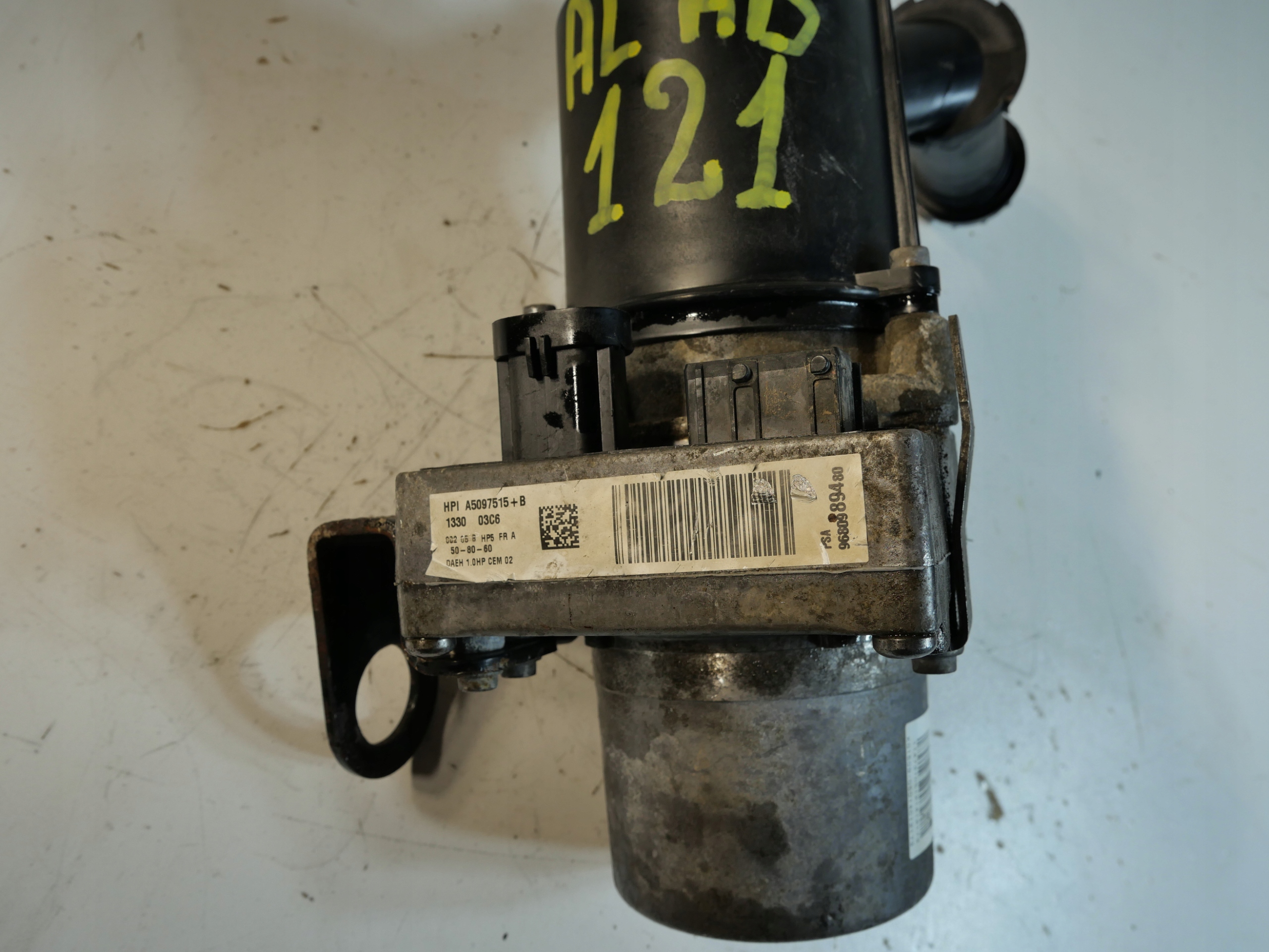 servo pump 9680989480 CITROEN C4 9680989480