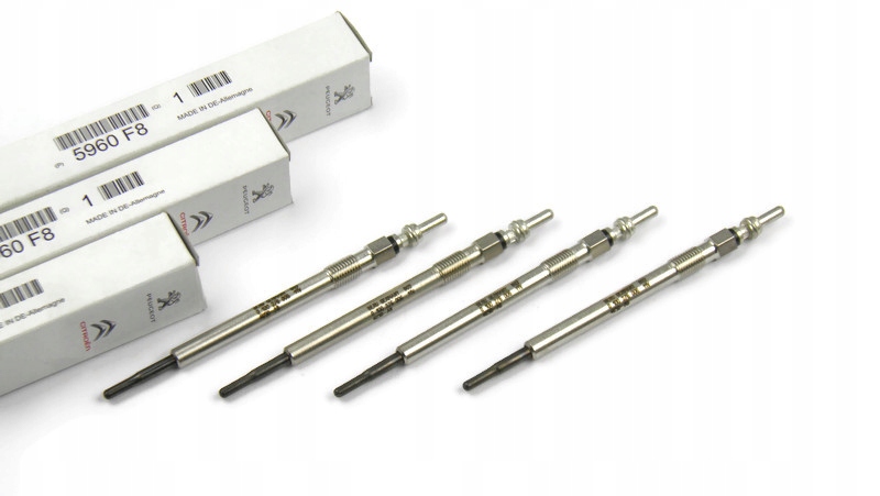 ŚWIECE ŻAROWE KPL 4 SZTUKI PEUGEOT 407 CITROEN C5 LAND ROVER 2.7 HDI ORYG