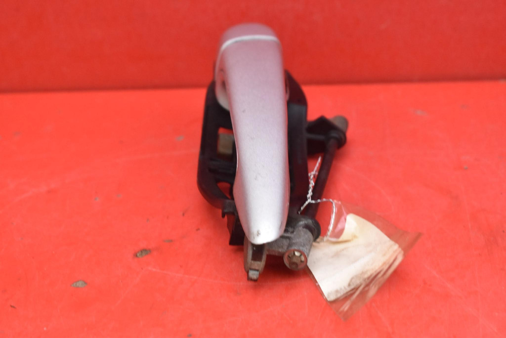handle right front front SREBRNA BMW E46 LIFT 01-06