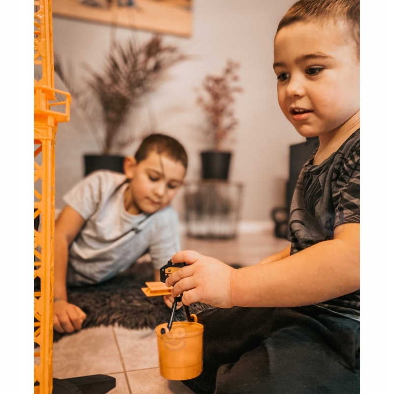 ŻURAW ZDALNIE STEROWANY 103 CM + AKCESORIA WOOPIE DŹWIG CIĘŻARÓWKA KOPARKA Minimalny wiek dziecka 3