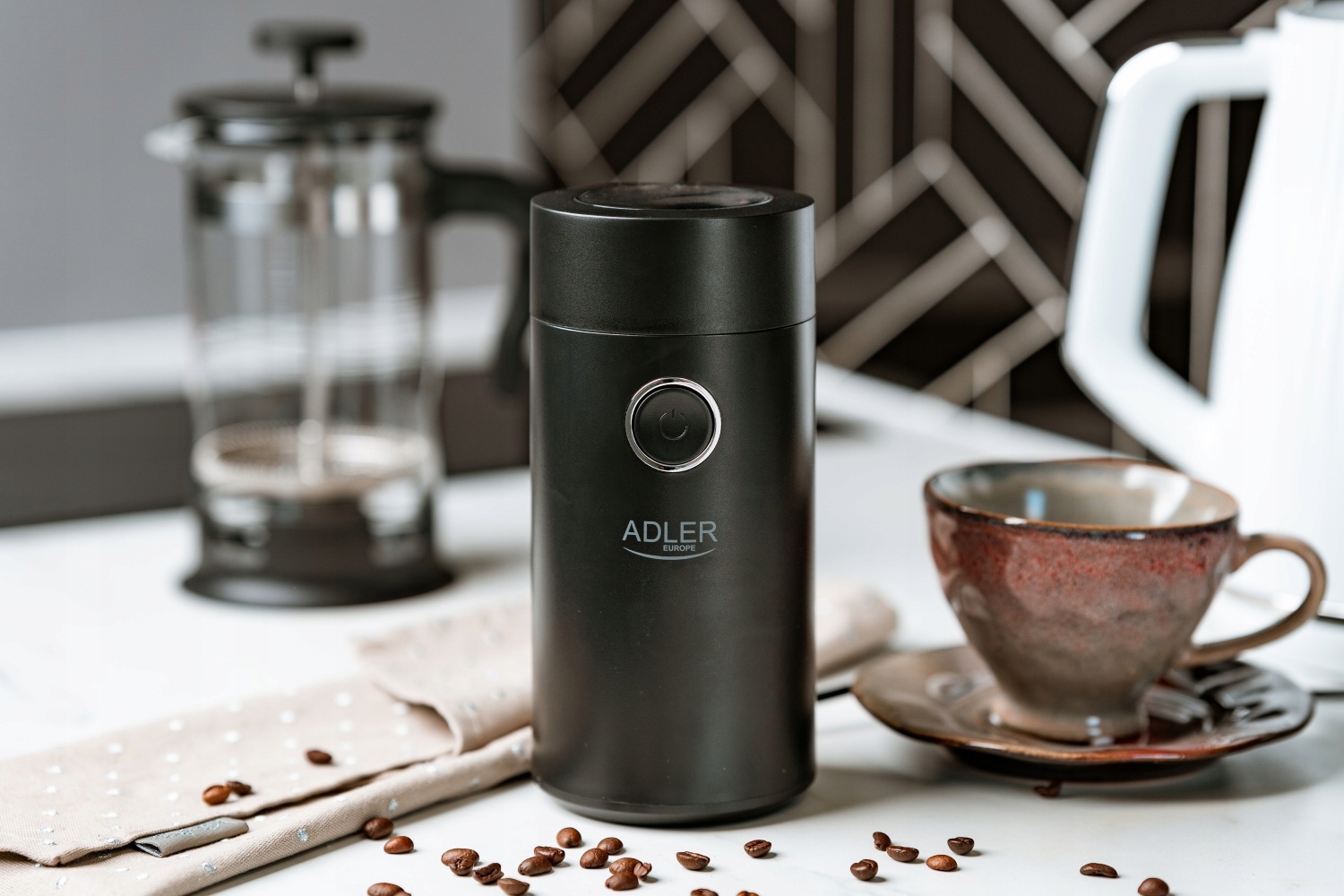 Młynek do kawy Adler AD 4446 Black Silver 150W Pojemność 75g